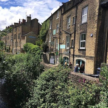 Malkin Wood Studio - 15 Min Walk To Holmfirth Centre 外观 照片